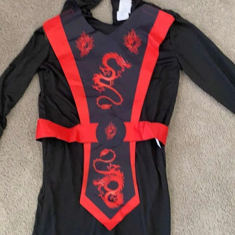 Kids Ninja Halloween Costume Size Large NWOT